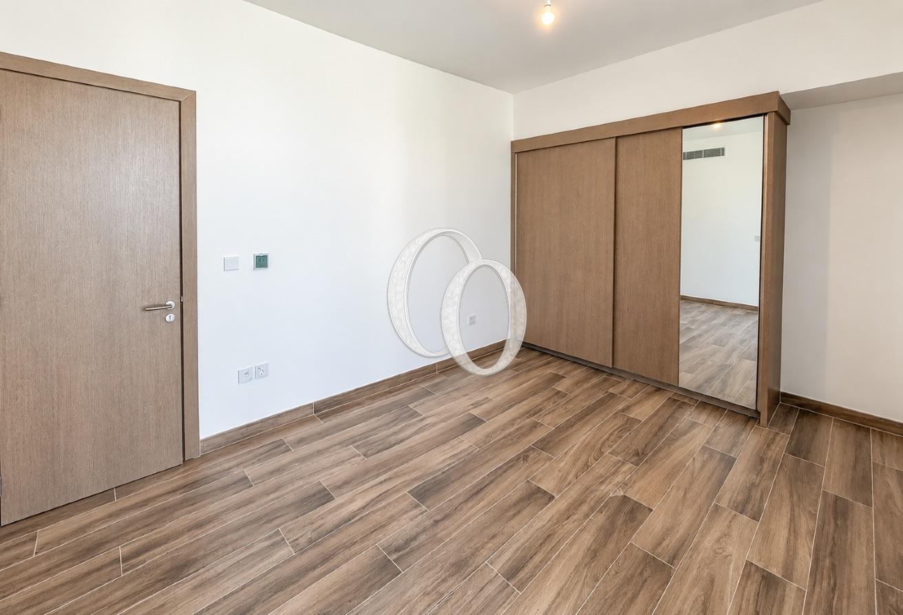4BR Brand New | Type B | Modern Design Villa photo 8