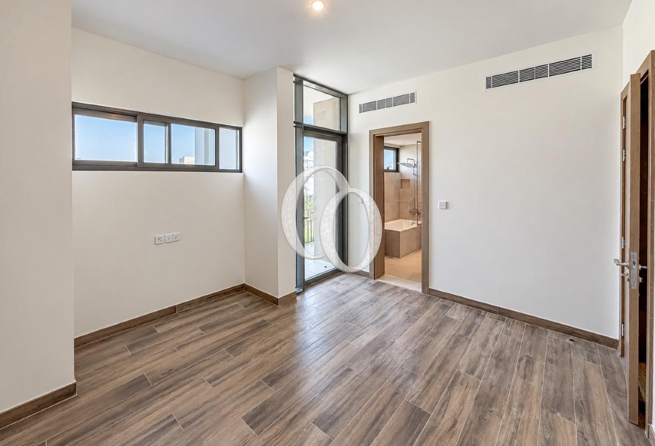 4BR Brand New | Type B | Modern Design Villa photo 10