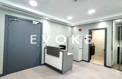 Office Space - Studio - 1 Bathroom for rent in Churchill Executive Tower - Churchill Towers - Business Bay - Dubai