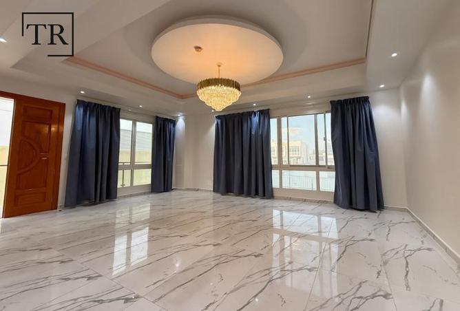 83653160 - Property Image 2