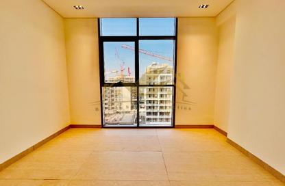 Apartment - 2 - 3 for rent in Ayhaco 7 - Jumeirah Garden City - Al Satwa - Dubai