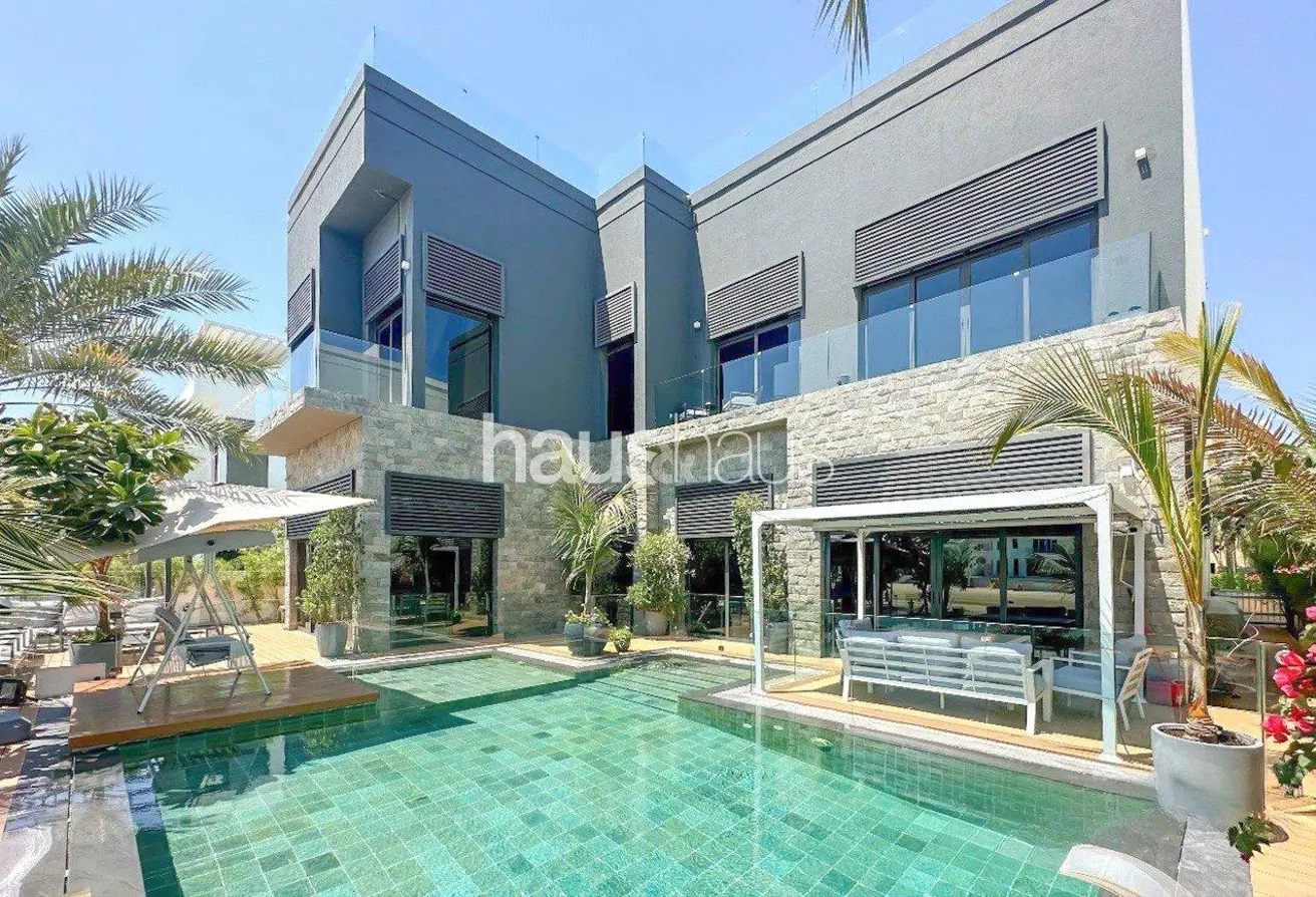 88748900 - Property Main Image