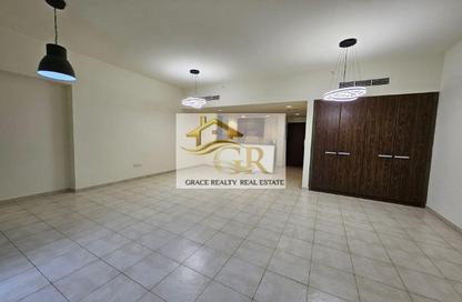 Apartment - Studio - 1 Bathroom for rent in Executive Tower K - Executive Towers - Business Bay - Dubai Apartment - Studio - 1 Bathroom for rent in Executive Tower K - Executive Towers - Business Bay - Dubai