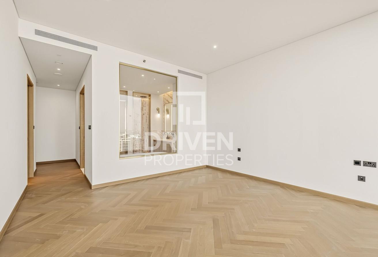 Full Canal View | High Floor | Spacious Terrace photo 11