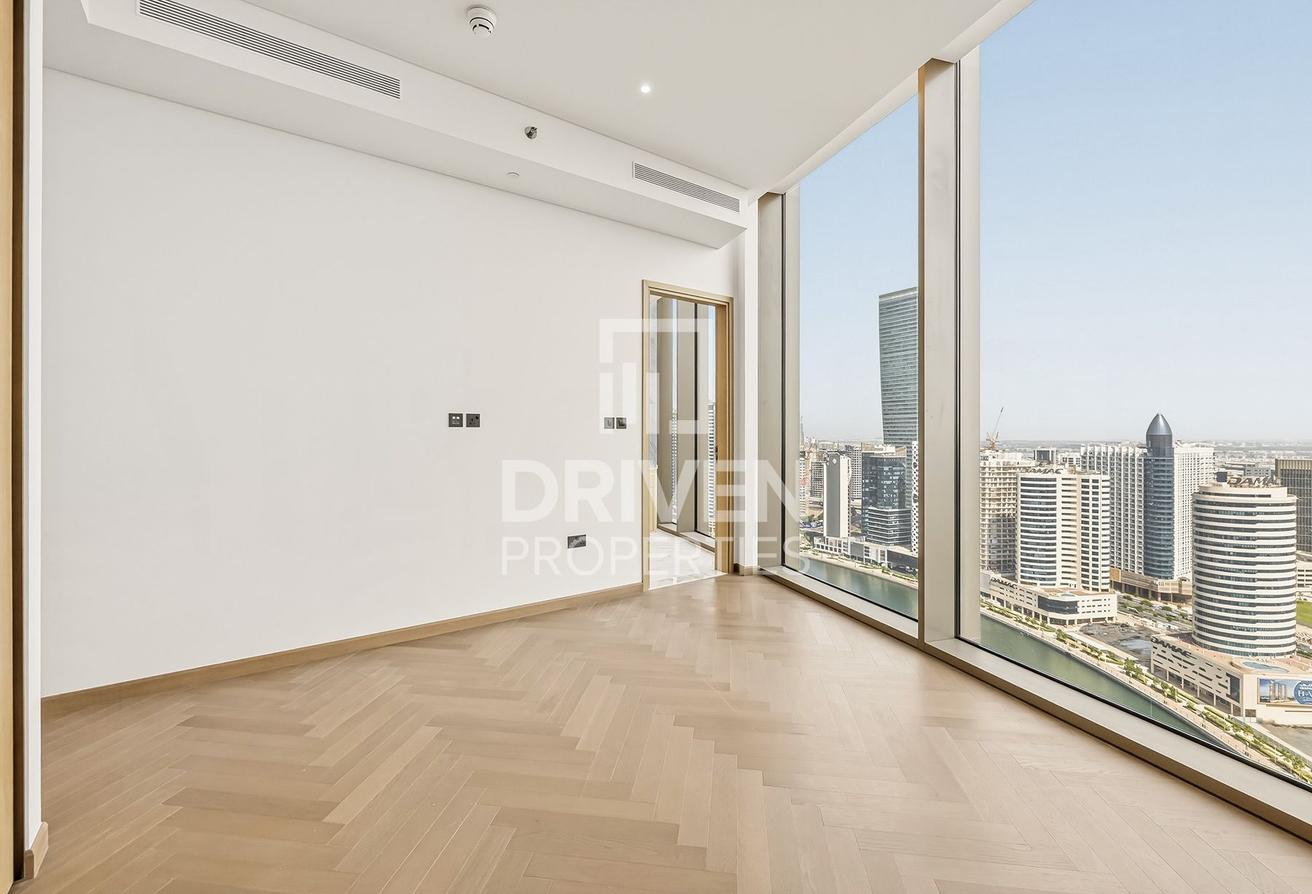 Full Canal View | High Floor | Spacious Terrace photo 16