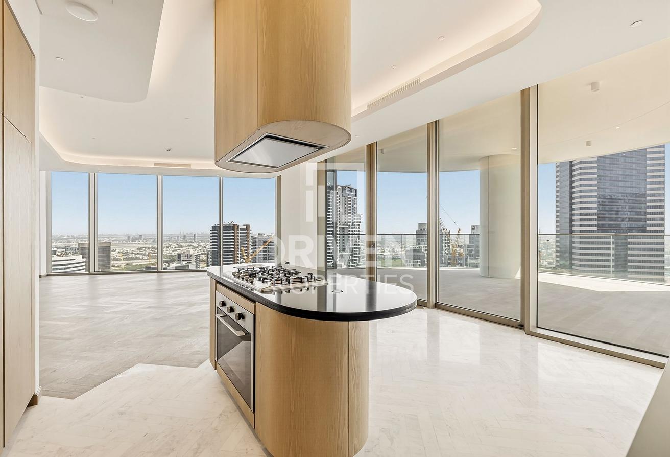 Full Canal View | High Floor | Spacious Terrace photo 3