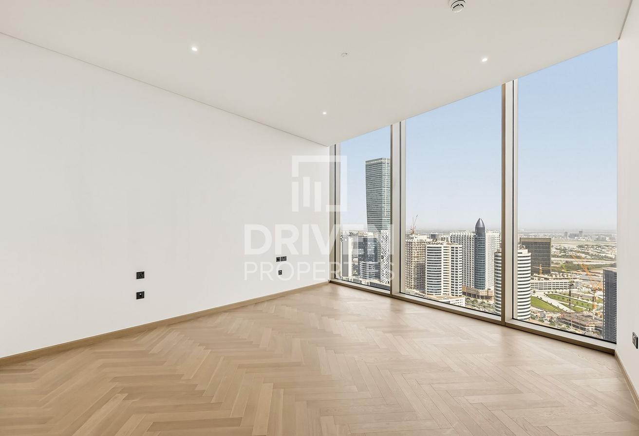 Full Canal View | High Floor | Spacious Terrace photo 10