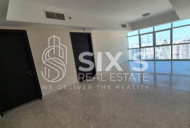 72305808 - Property Image 3