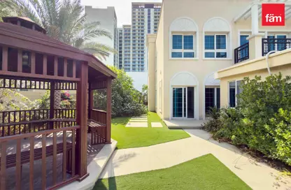 Villa - 2 Bedrooms - 3 Bathrooms for rent in District 16 - Jumeirah Village Circle - Dubai
