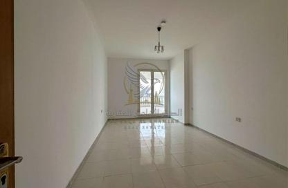 Apartment - 3 - 4 for rent in Al Majaz 3 - Al Majaz - Sharjah