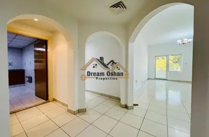 Apartment - 2 Bedrooms - 2 Bathrooms for rent in Oud Metha - Bur Dubai - Dubai