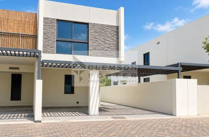 Villa - 3 - 5 for rent in Primrose - Damac Hills 2 - Dubai