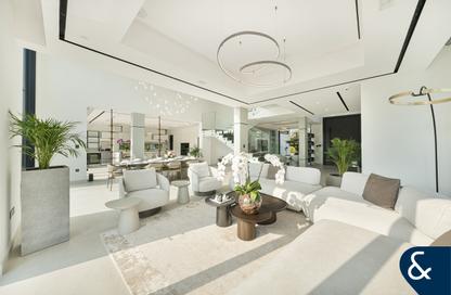 Villa - 4 - 5 for rent in Cluster 15 - Islamic Clusters - Jumeirah Islands - Dubai Villa - 4 - 5 for rent in Cluster 15 - Islamic Clusters - Jumeirah Islands - Dubai