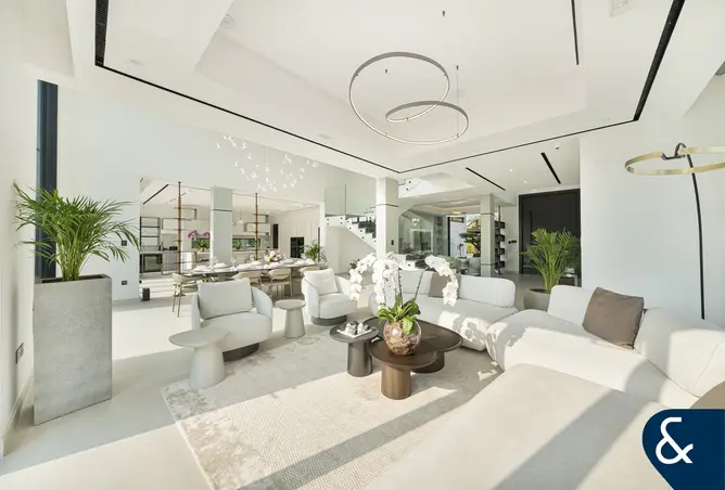 162814323 - Property Image 3