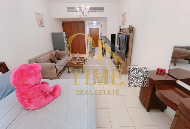 103701690 - Property Image 2