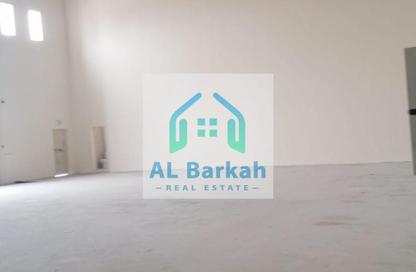 Warehouse - Studio - 1 Bathroom for rent in Umm Al Thuoob - Umm Al Quwain