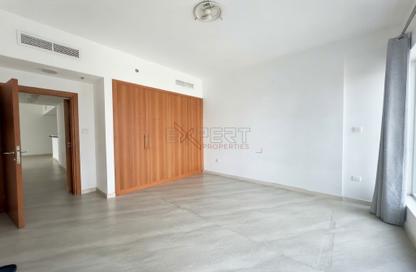 شقة - 2 - 2 للبيع في سكاي كورتس تاور D - أبراج سكاي كورتس - مجمع دبي ريزيدنس - دبي شقة - 2 - 2 للبيع في سكاي كورتس تاور D - أبراج سكاي كورتس - مجمع دبي ريزيدنس - دبي