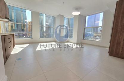 Apartment - Studio - 1 for rent in DXB Tower - Sheikh Zayed Road - Dubai Apartment - Studio - 1 for rent in DXB Tower - Sheikh Zayed Road - Dubai