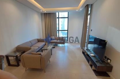 Apartment - 2 - 3 for rent in Diamond Building - Jumeirah Garden City - Al Satwa - Dubai
