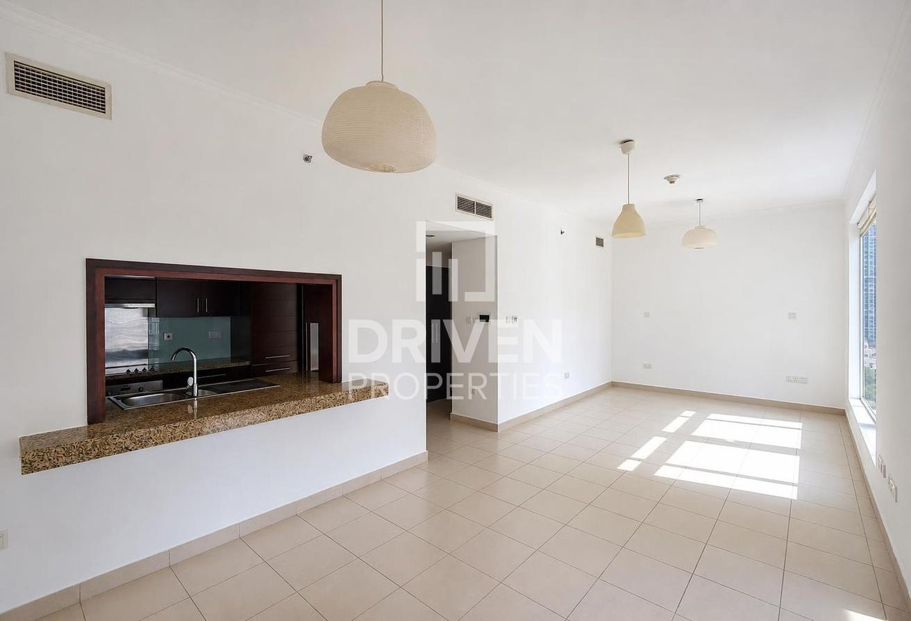 Huge Layout | Community View | Ready to Move in photo 5