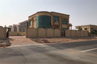 Villa - 6 Bedrooms - 7 Bathrooms for rent in Al Riffa - Ras Al Khaimah