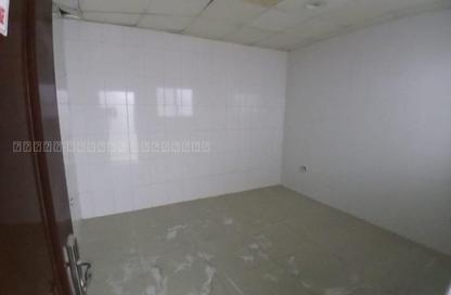 Warehouse - Studio - 1 Bathroom for rent in Industrial Area 15 - Sharjah Industrial Area - Sharjah