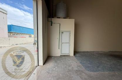 Warehouse - Studio - 1 Bathroom for rent in Industrial Area 18 - Sharjah Industrial Area - Sharjah