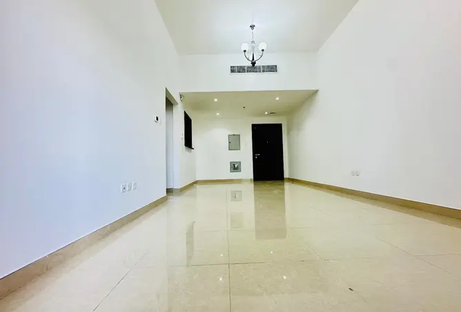 152870296 - Property Image 2