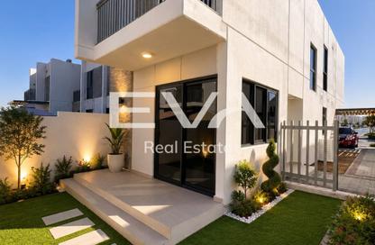 Villa - 3 - 5 for sale in Juniper - Damac Hills 2 - Dubai Villa - 3 - 5 for sale in Juniper - Damac Hills 2 - Dubai