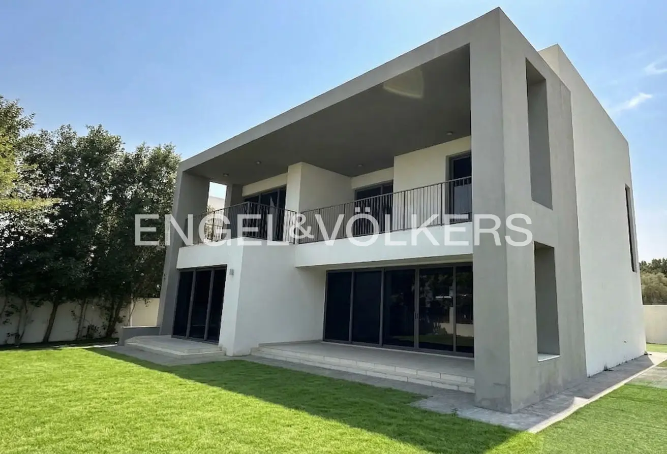 71512237 - Property Main Image