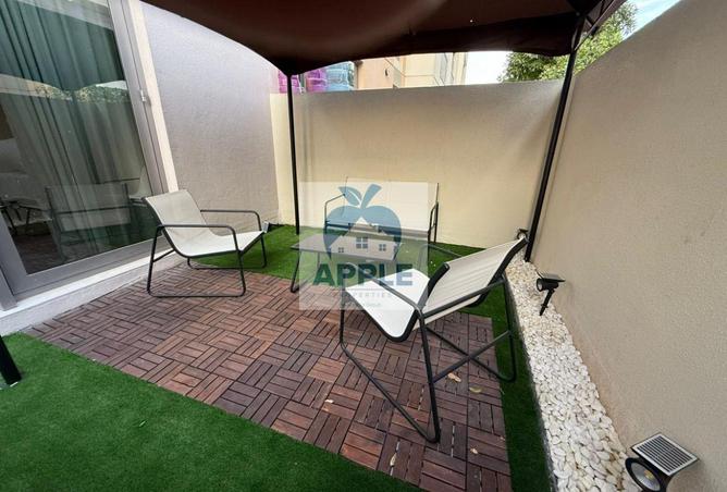 84064608 - Property Main Image