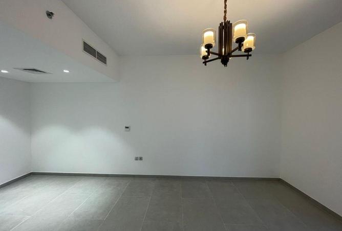 83235499 - Property Image 3