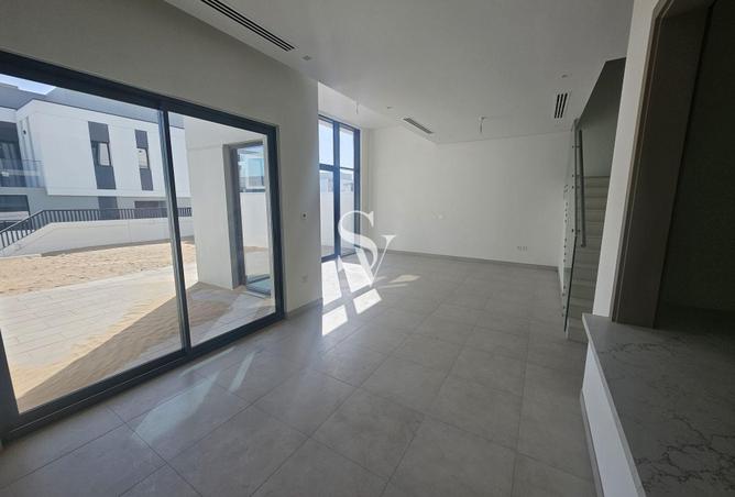 64429011 - Property Image 3