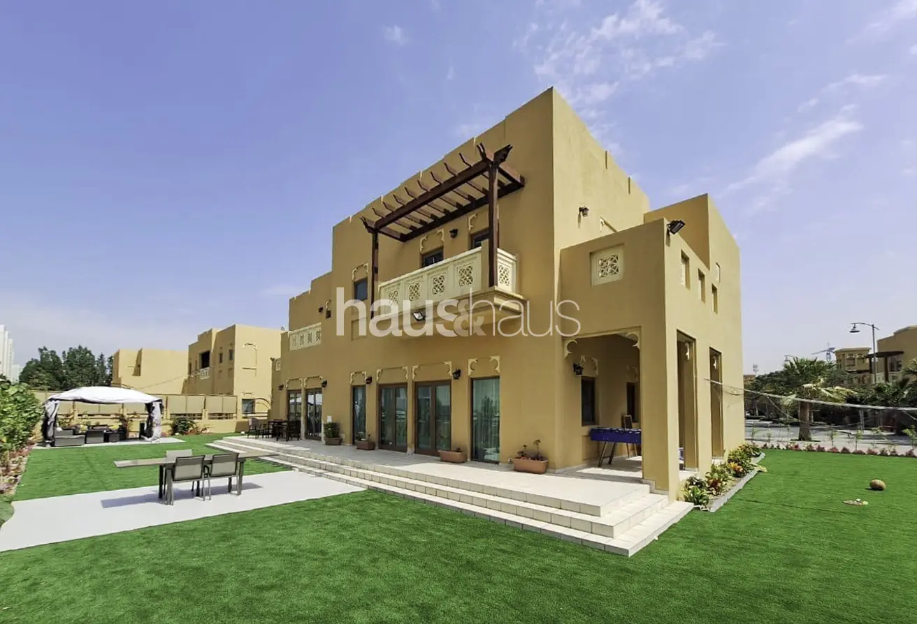 156153601 - Property Main Image