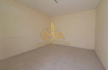 سكن عمال - استوديو - 8 حمامات للايجار في مبني علي موسى - الصجعة الصناعية - الصجعة - الشارقة