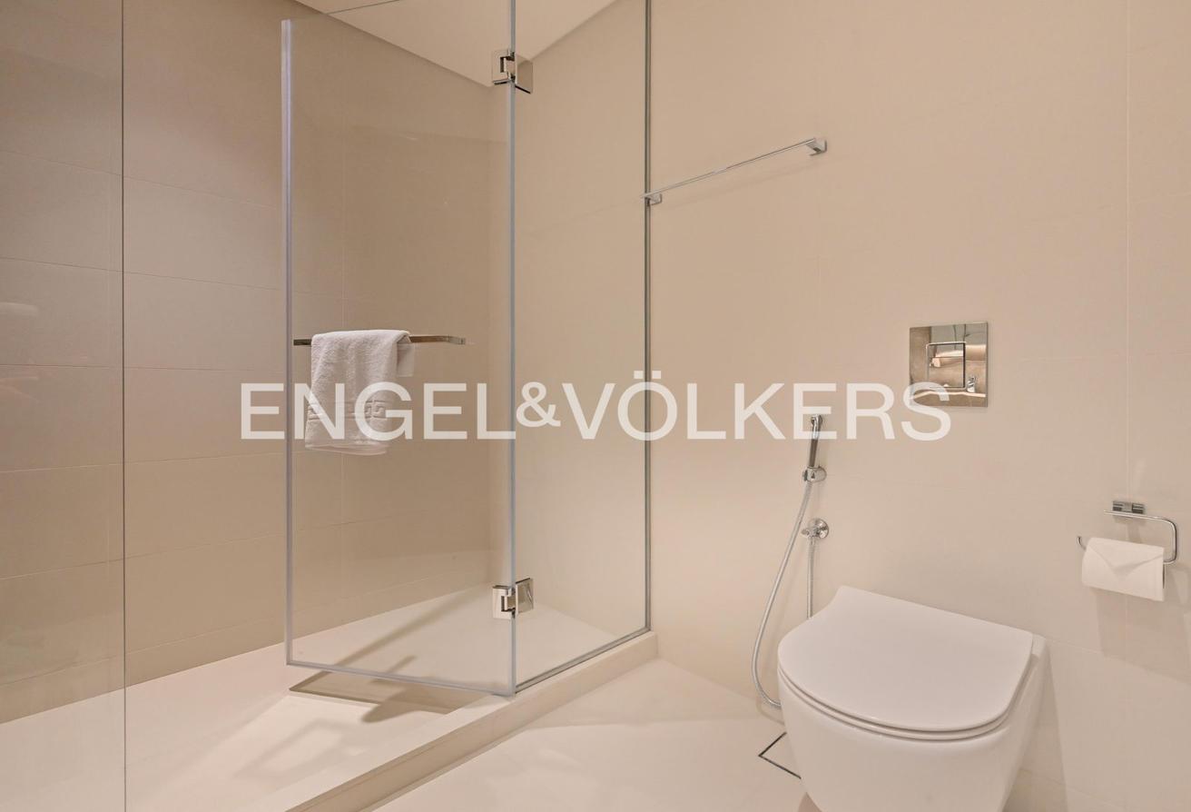 Fully Furnished | Beach Access | Palm Views photo 13
