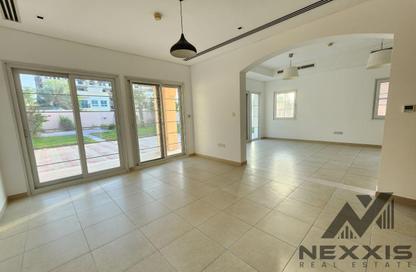 Villa - 2 Bedrooms - 4 Bathrooms for rent in District 16C - Jumeirah Village Circle - Dubai