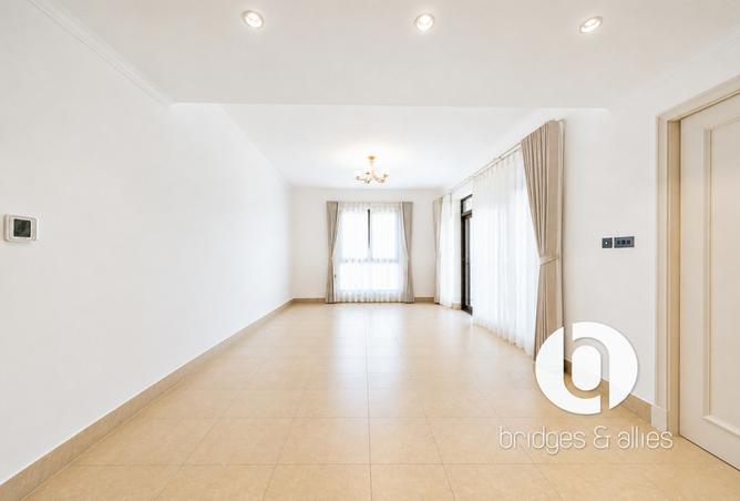 132014817 - Property Image 2