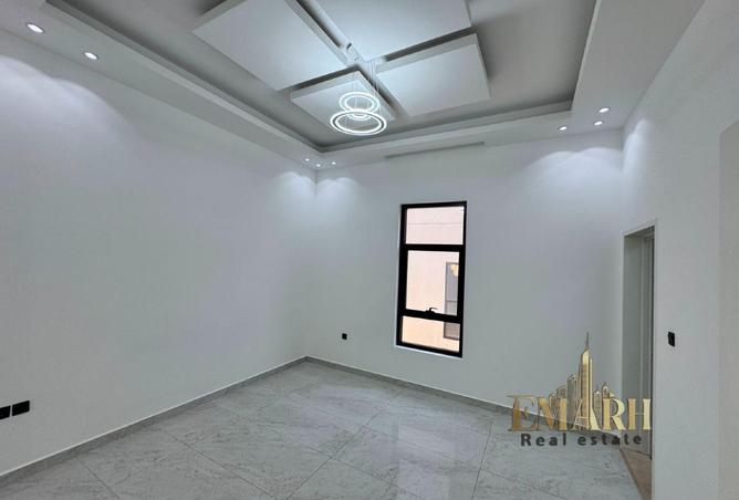 128808298 - Property Image 3