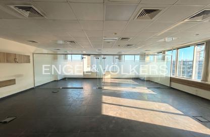 Office Space - Studio - 1 Bathroom for rent in Capital Golden Tower - Business Bay - Dubai