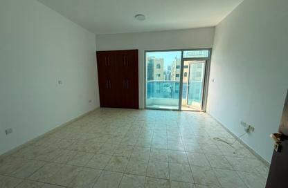 Apartment - 2 - 3 for sale in Al Dana Tower - Al Majaz 3 - Al Majaz - Sharjah Apartment - 2 - 3 for sale in Al Dana Tower - Al Majaz 3 - Al Majaz - Sharjah