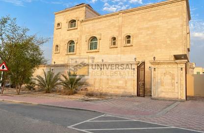 Villa - 6 - 7 for rent in Shakhbout City - Abu Dhabi