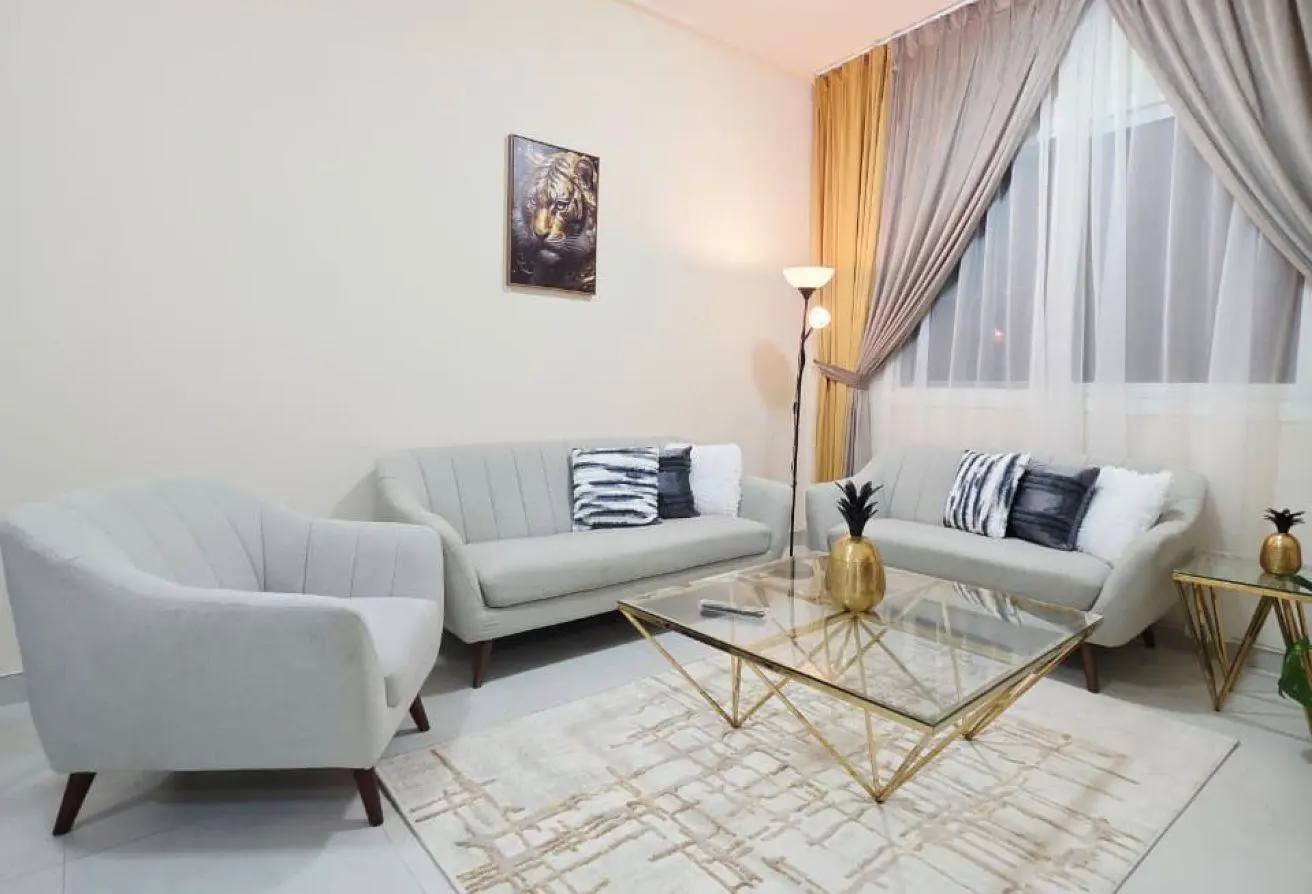 87874873 - Property Main Image