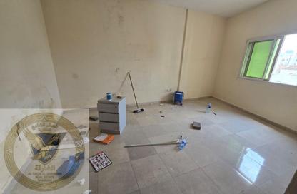 Apartment - Studio - 1 Bathroom for rent in Al Nabaa Building - Al Naba'ah - Al Sharq - Sharjah
