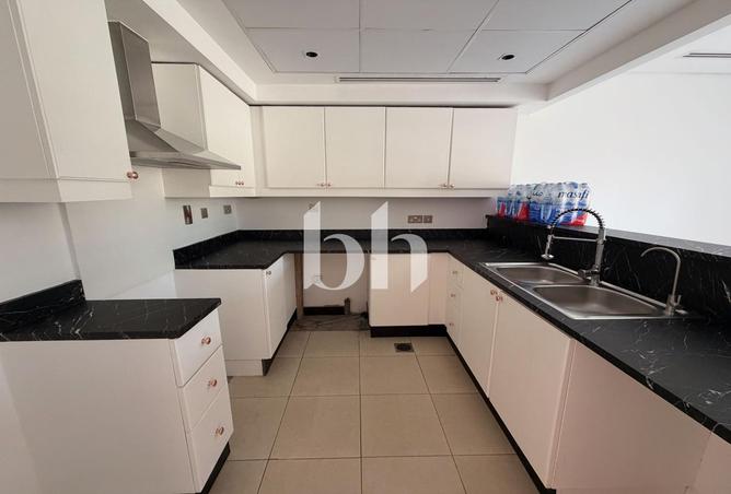 79400168 - Property Image 3