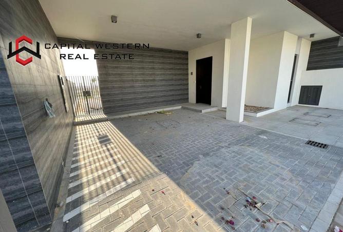 76971385 - صورة العقار 3