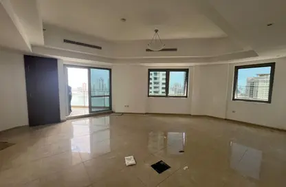 Apartment - 3 Bedrooms - 4 Bathrooms for rent in BOS Al Khan Tower - Al Khan - Sharjah