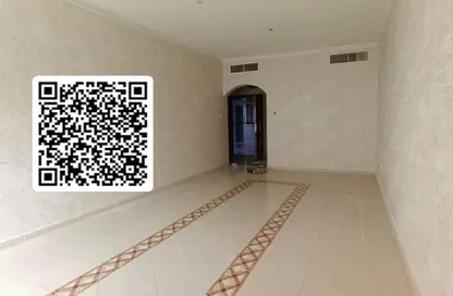 شقة - 2 غرف نوم - 2 حمامات للايجار في التعاون - الشارقة