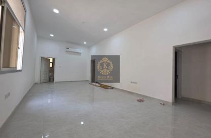 Apartment - 3 Bedrooms - 3 Bathrooms for rent in Mohamed Bin Zayed City - Abu Dhabi