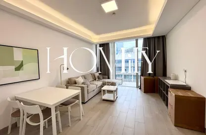 شقة - غرفة نوم - 1 حمام للايجار في لوما 21 - منطقة 14 - قرية جميرا الدائرية - دبي